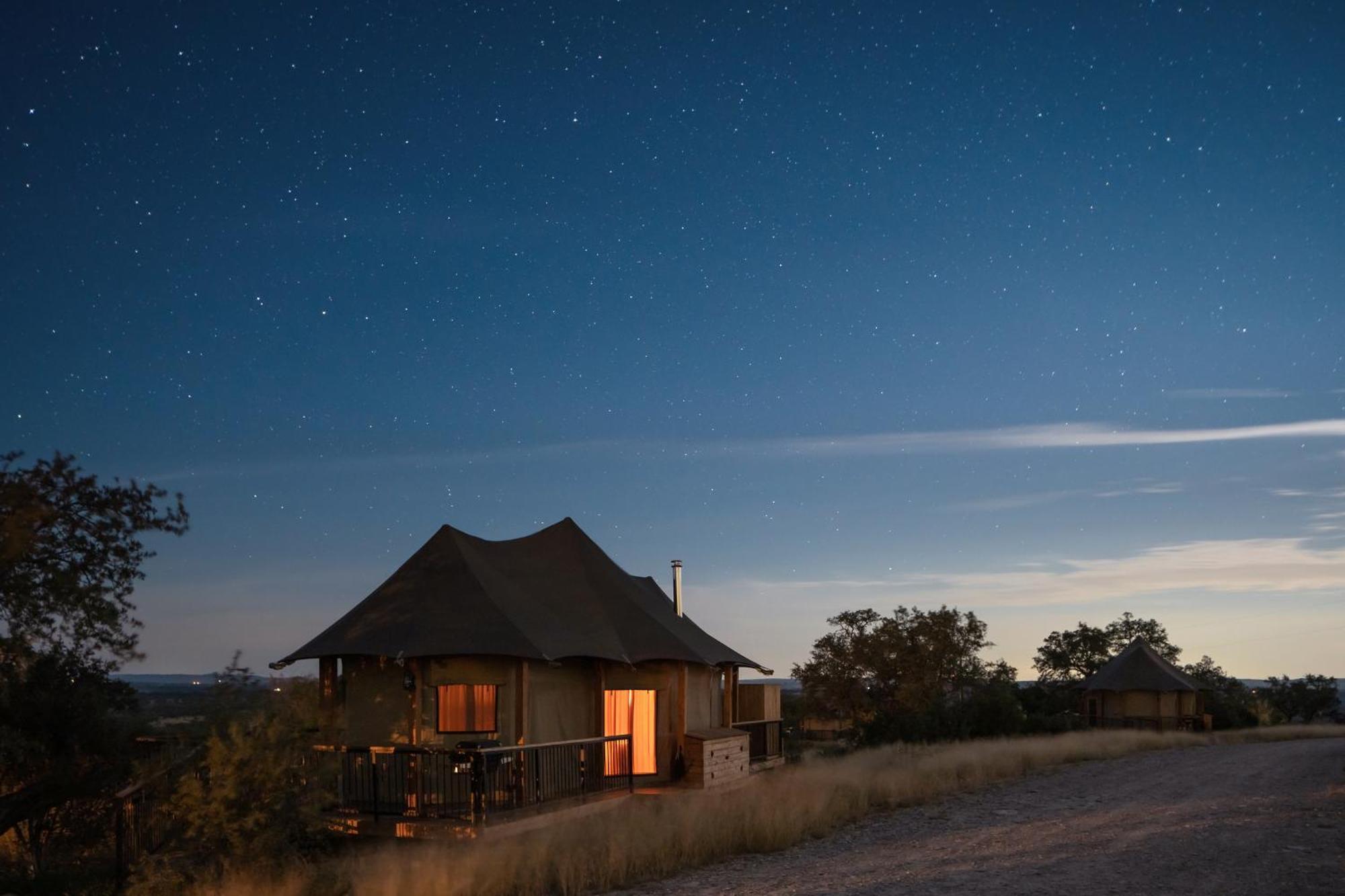 Walden Retreats Hill Country *